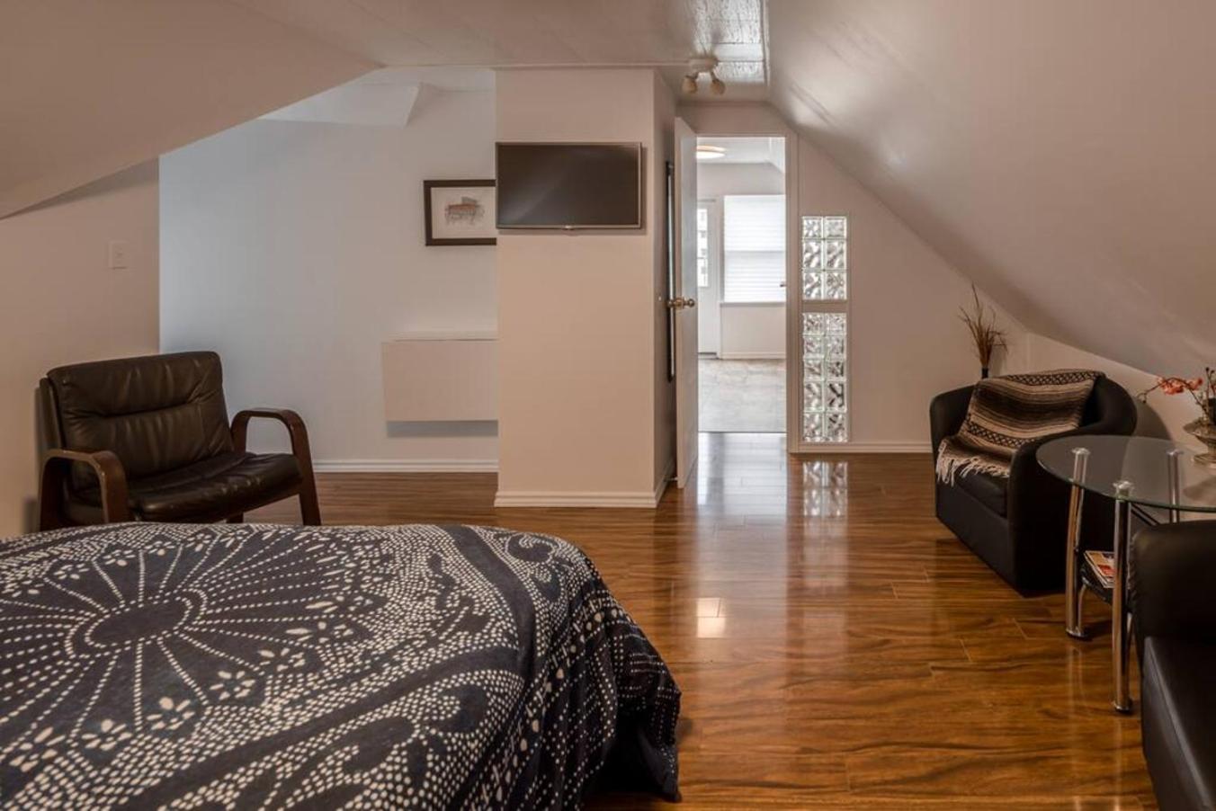 The Loft At Hiltz House Apartment Halifax